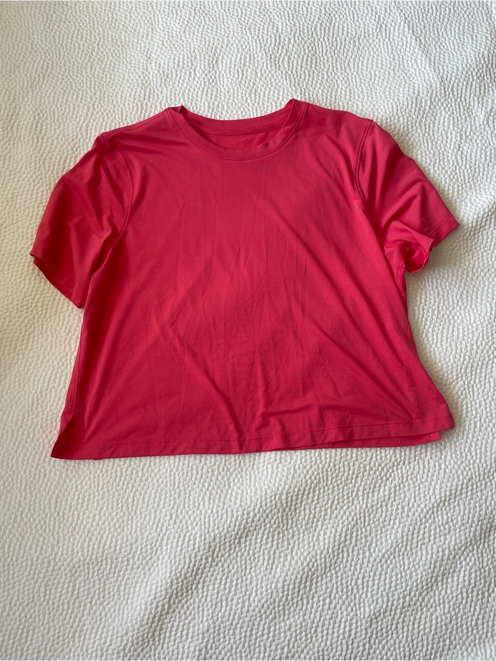 Lululemon cropped tee